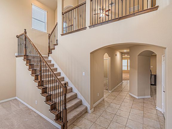3rd image of 10213 Tahoka Pl