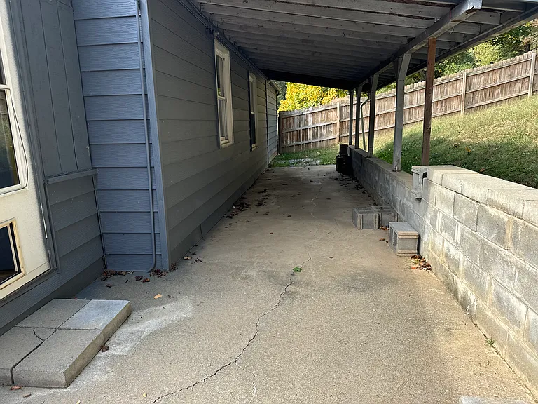 4301 Crossroads Rd — Photo 9