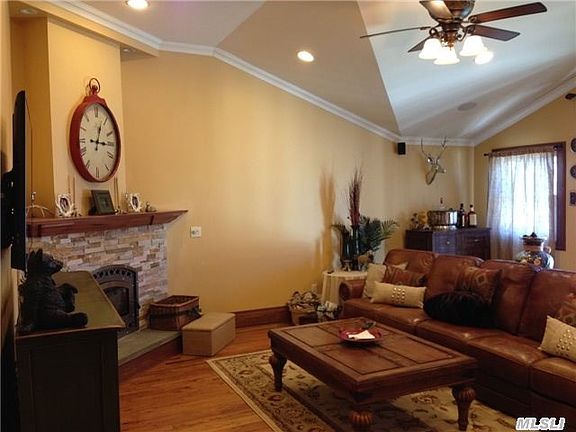 4th image of 3888 Carrel Blvd