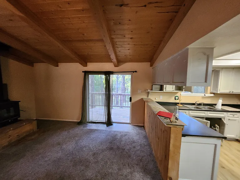 310 Spring Rd — Photo 3