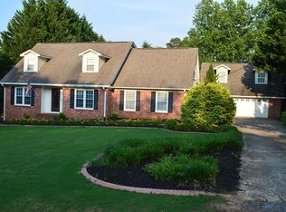 203 Sheffield Rd, Greer, SC 29651