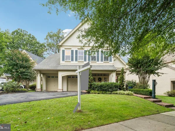 17714 Hidden Garden Ln, Ashton, MD 20861