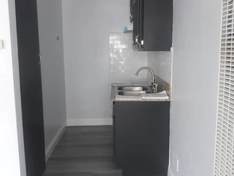 6347 Malabar St — Photo 9