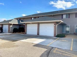 1935 Lafayette St #5, Janesville, WI 53545