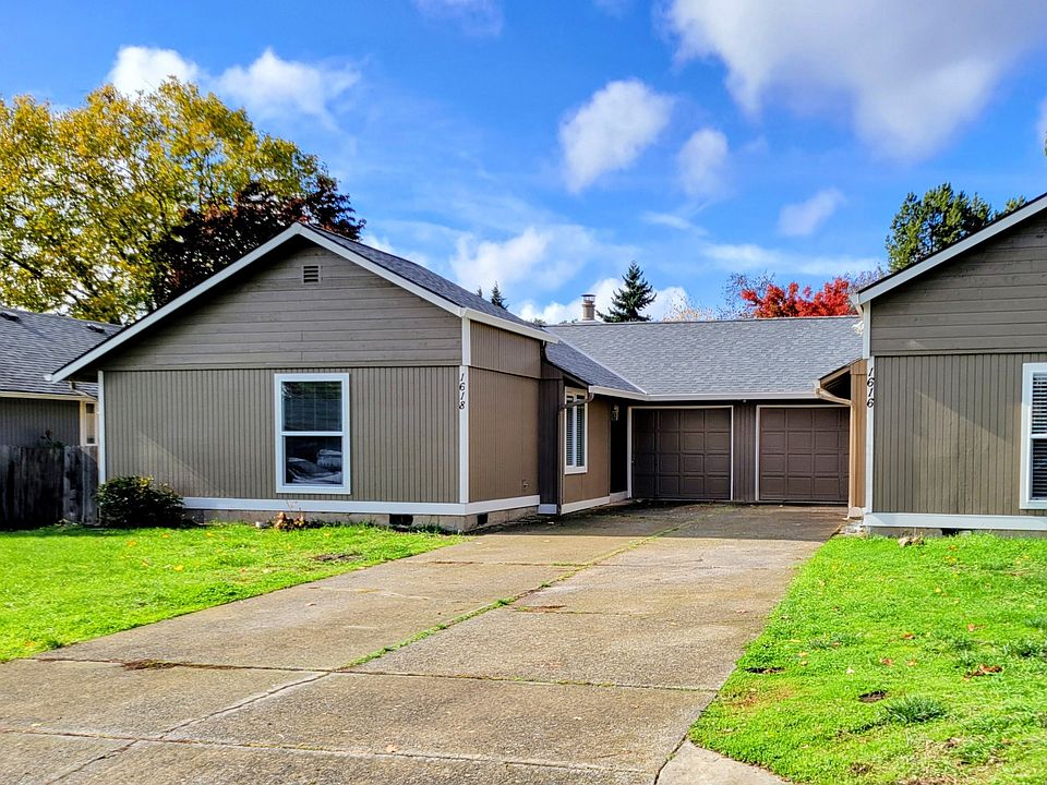 1st image of 1618 SE 145th Ct
