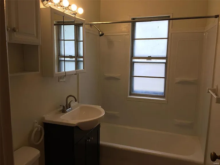 523 S Central Ave #4 — Photo 5