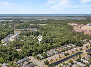 511 London St SE, Southport, NC 28461