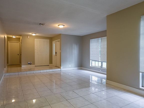 fe627e54-2692-4a59-ac9b-21cf7a211a44-w_1500-h_1000