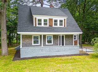 18 Massachusetts Ave, Natick, MA 01760