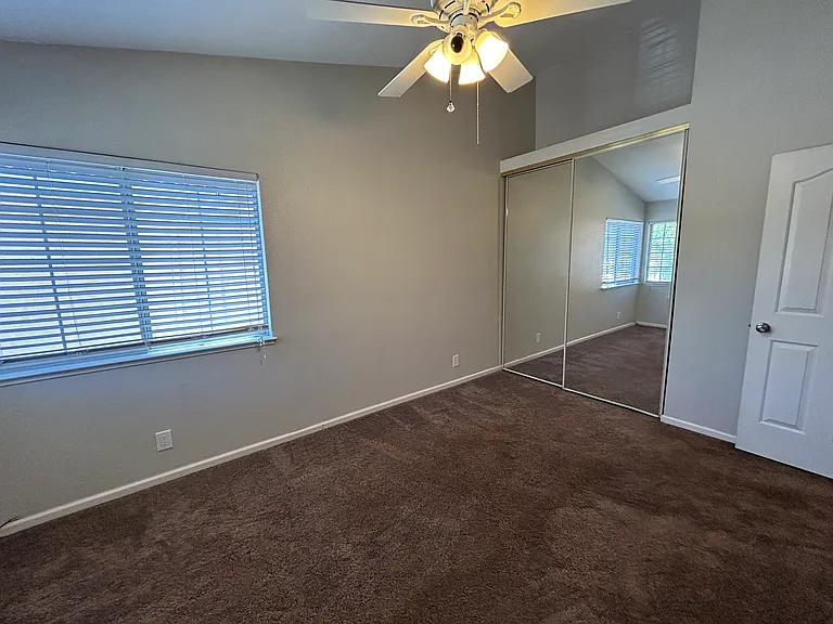 4416 Folsom Dr — Photo 22