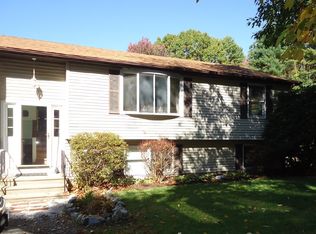 1315 Iron Mine Hill Rd, North Smithfield, RI 02896