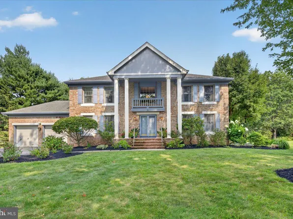 3 Redwood Ct, West Windsor, NJ 08550