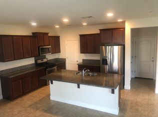 560 Sitka Dr, Vacaville, CA