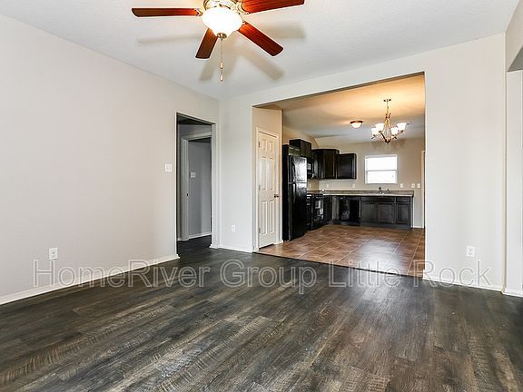 3rd image of 12808 Bell Flower Dr