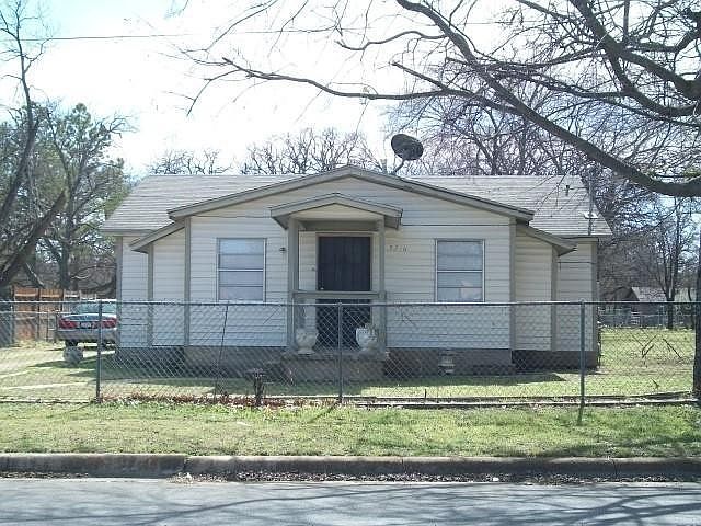1st image of 5216 Eastland St