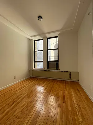 Rented by Voro NYC | media 10