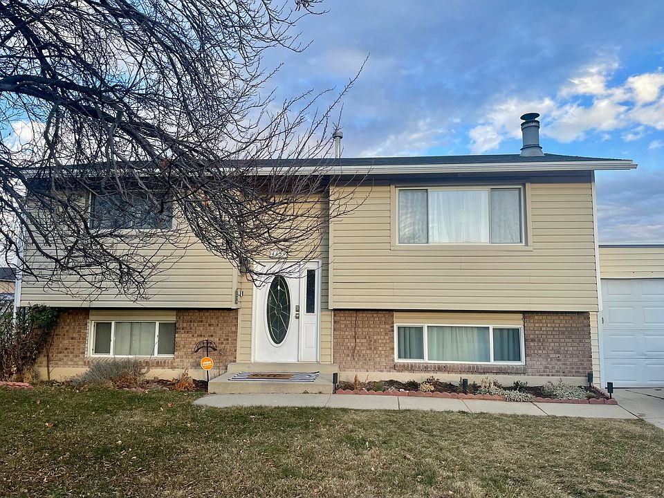 1st image of 4459 S Red Blossom Cir