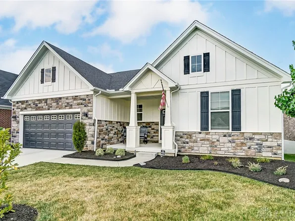 1104 Golf Club Dr, Lebanon, OH 45036