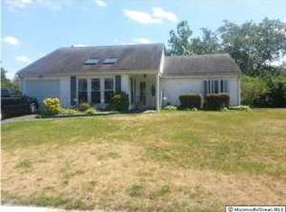 1544 Alamitos Dr, Lakewood, NJ