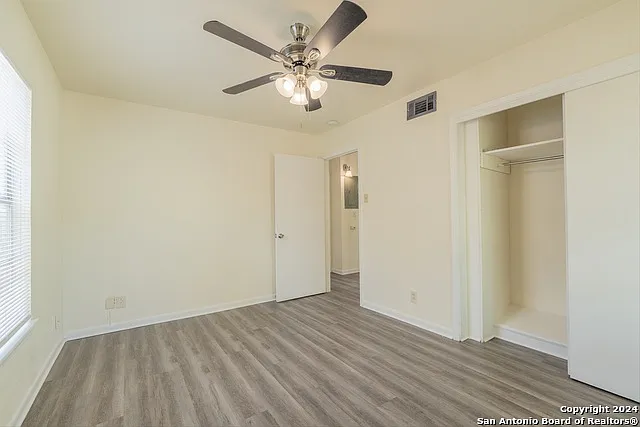 131 Brettonwood Dr — Photo 13