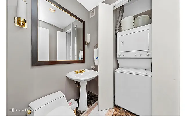 Rented by Douglas Elliman | media 26