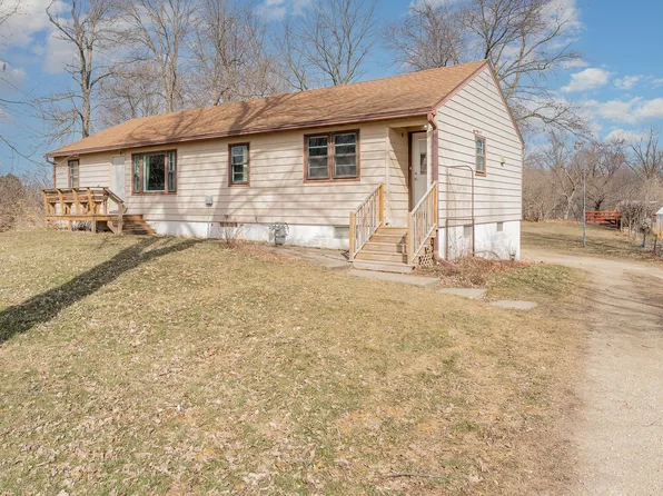 44604 Jefferson Ave, Zumbrota, MN 55992