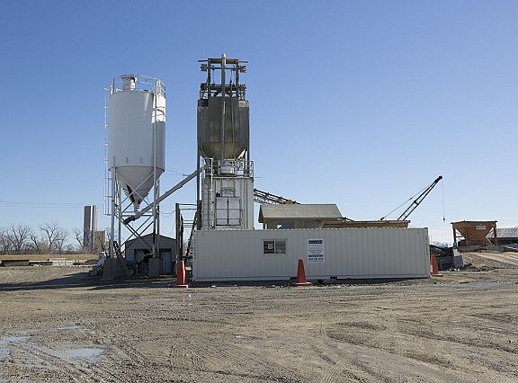 Full service concrete plant