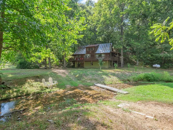 1155 Russell Creek Rd, Centerville, TN 37033