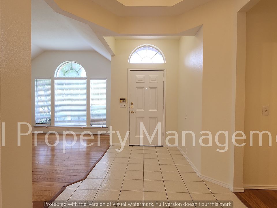 205 Dorsett Ct, Irving, TX 75063 | Zillow