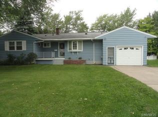 5934 Miller Rd, Lewiston, NY 14304