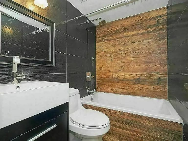 1647 Norman St #2F — Photo 7