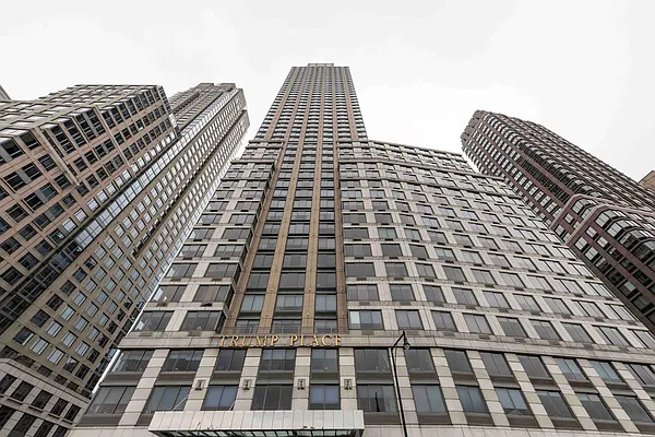 Sold by Nest Seekers International | media 13