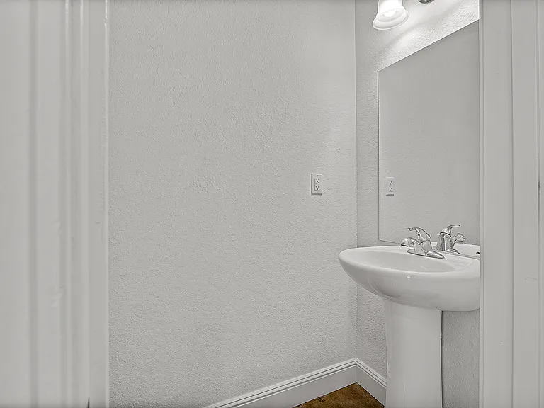 Half Bath| 2 Bed 2.5 Bath | The Cabernet