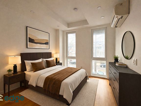 4th image of 3415 Farragut Rd #3A