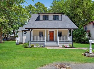 11 Mason Ave, Billerica, MA 01821