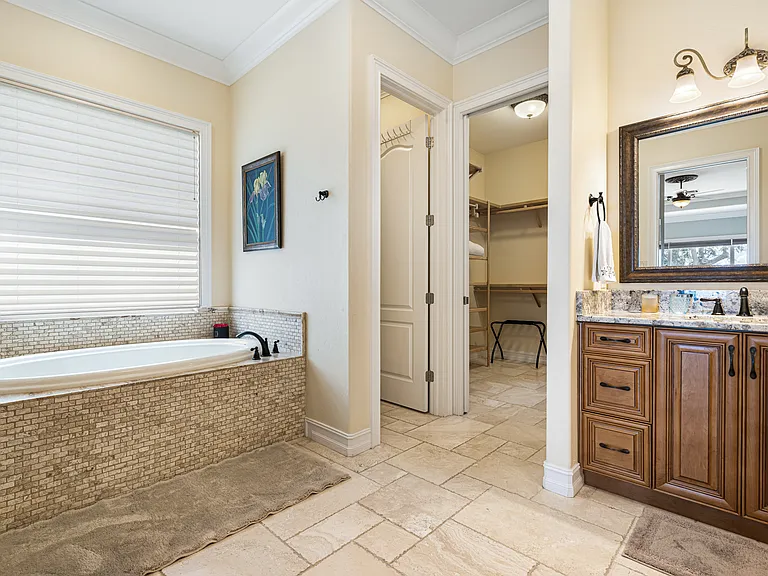 4470 Northshore Dr — Photo 19