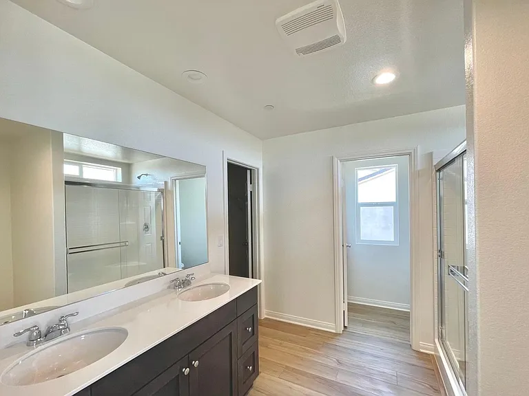 20011 Lemonscent Dr — Photo 9