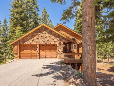 11287 Skislope Way, Truckee, CA, 96161