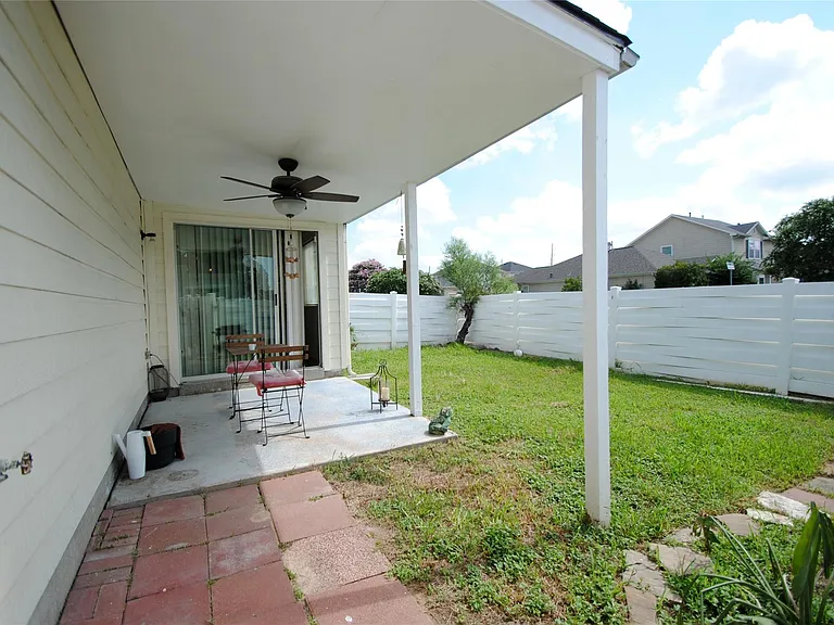 6363 Provident Green Dr — Photo 34
