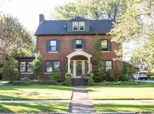 127 Doncaster Rd, Buffalo, NY 14217