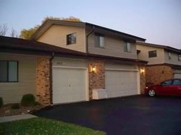 844 Pilgrim Pkwy, Elm Grove, WI 53122