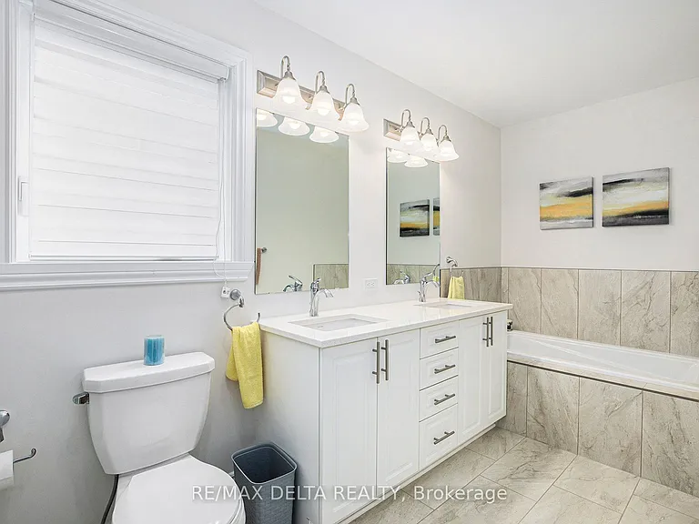 63 Johanne St — Photo 15