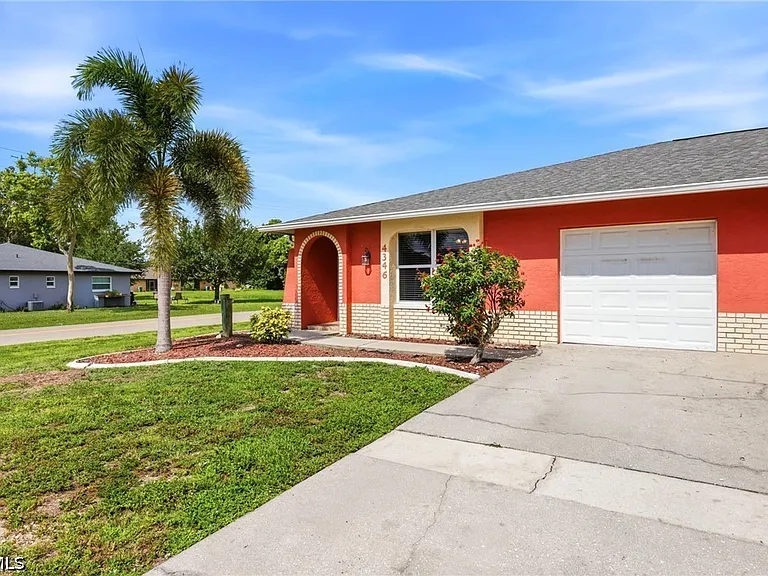 4346 Santa Barbara Blvd — Photo 2