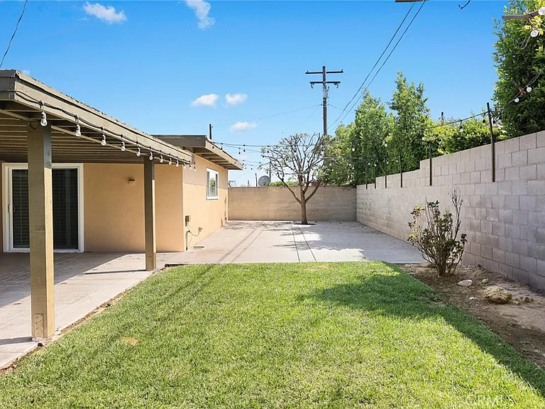 1641 Maywood Ave — Photo 31