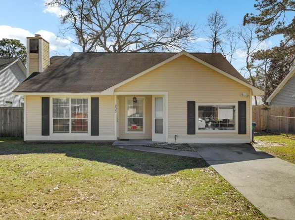 203 Birmingham Dr, Summerville, SC 29486