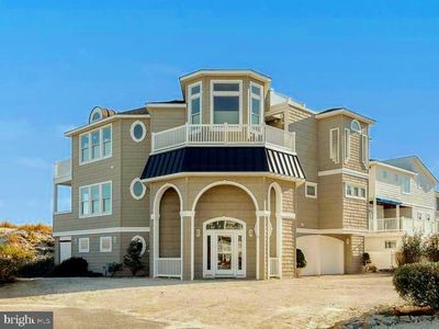 2 N 2nd St, Surf City, NJ, 08008