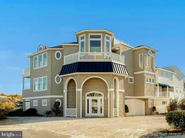 2 N 2nd St, Surf City, NJ 08008