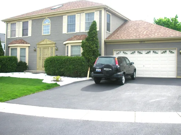 5811 Constitution Ave, Gurnee, IL 60031