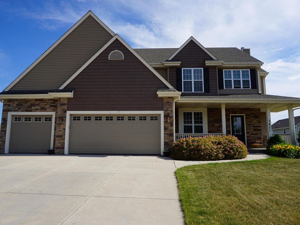 1st image of 3831 E Green Meadows Dr
