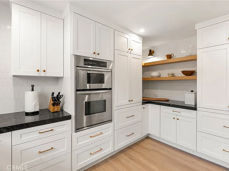 24701 Nympha Dr — Photo 22